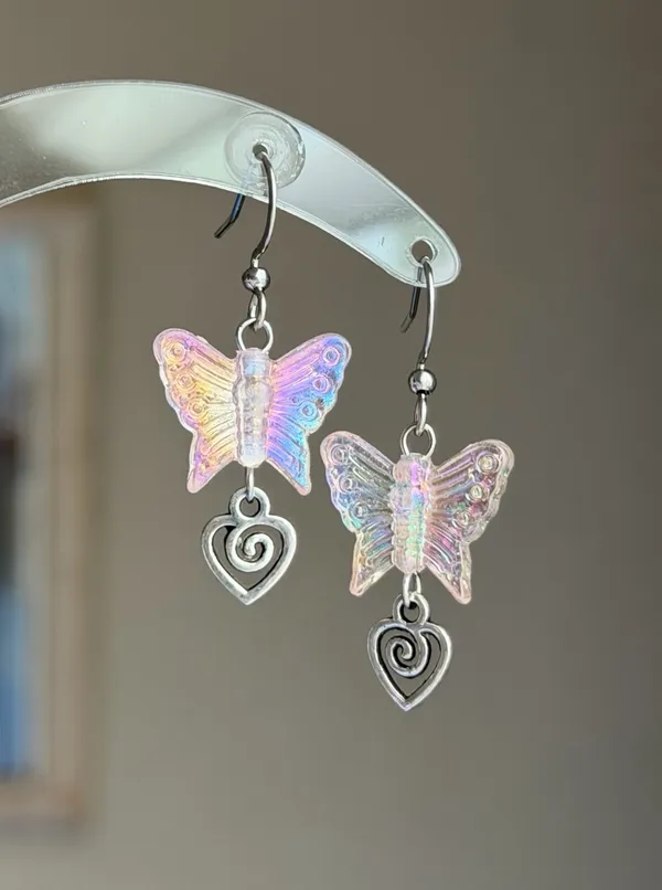 Handmade butterfly & heart swirl dangle earrings🦋🌀 - Image 2