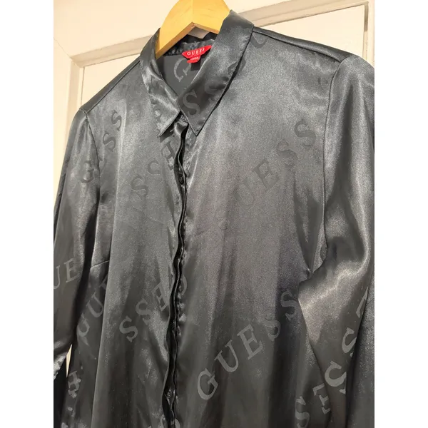 Vintage Guess Los Angeles Black Satin Logo Jacquard Button Down Shirt Large - Image 3