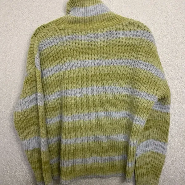 99 Jane Street Women’s Stripped Turtleneck Sweater Size L Yellow Gray RibbedKnit - Image 4