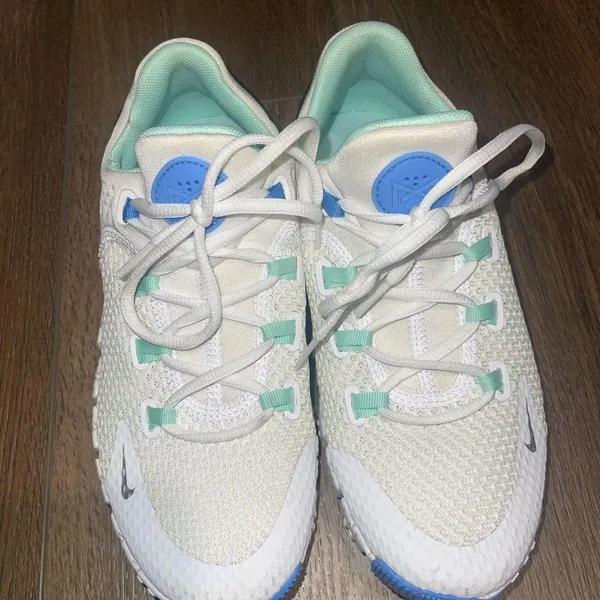 Nike running shoes - Image 4