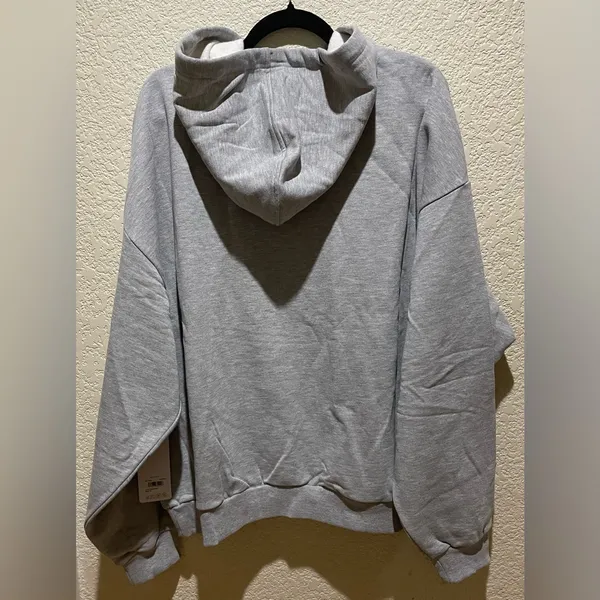 NWT Alo Yoga Accolade Hoodie Athletic Heather Grey Size S - Image 7