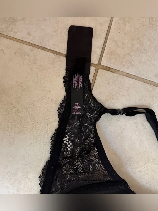 Victoria’s Secret Dream Angel Push Up Bra - Image 5