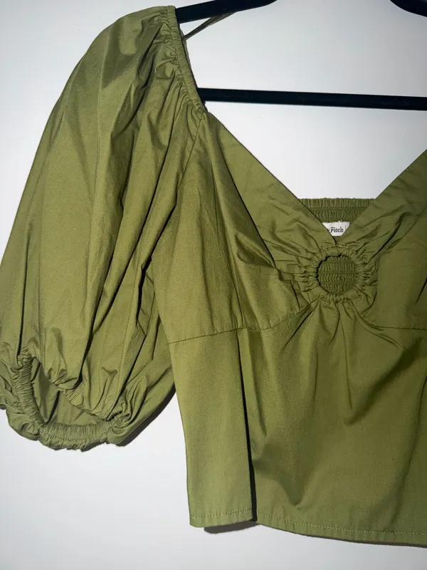 Abercrombie Poplin Keyhole Top - Image 3