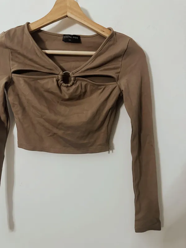 White Fox Boutique Cutout Crop Top - Image 2
