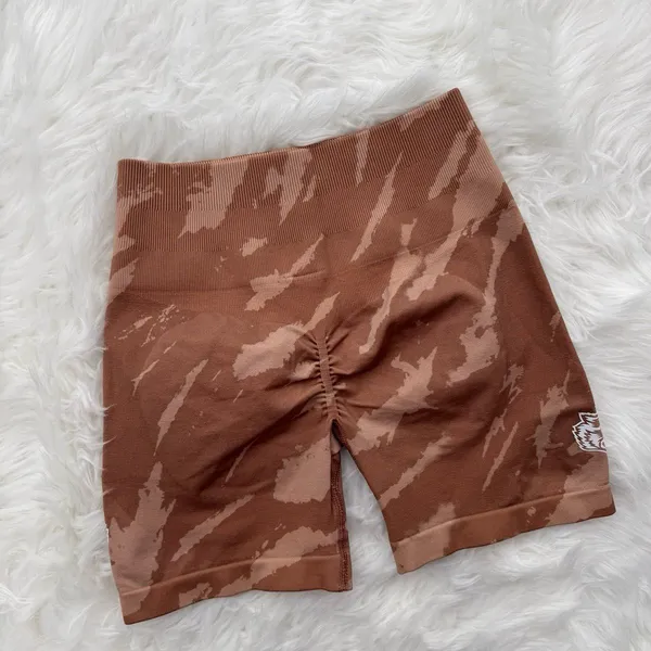 Darc Sport Wolves Forever Seamless Everson Shorts Desert Rose Native Camo Small - Image 7