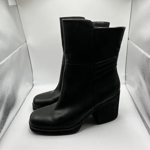 Korks Kork Ease Moergan Black Vegan Side Zip Boots Size 9.5M platform block - Image 4