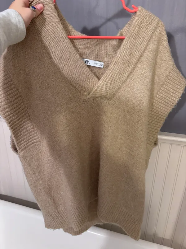 ZARA Sweater Vest Set - Image 2