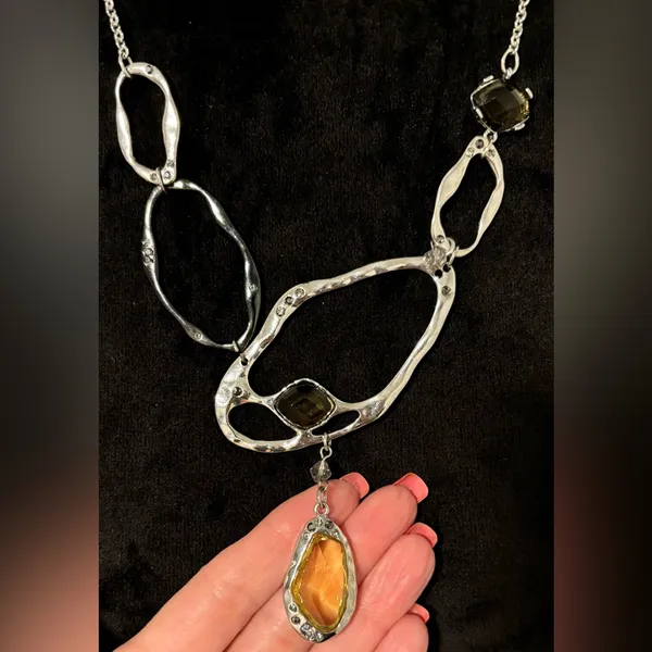 Chico’s Silvertone Mixed Link Statement Necklace Crystal Drop Pendant - Image 2