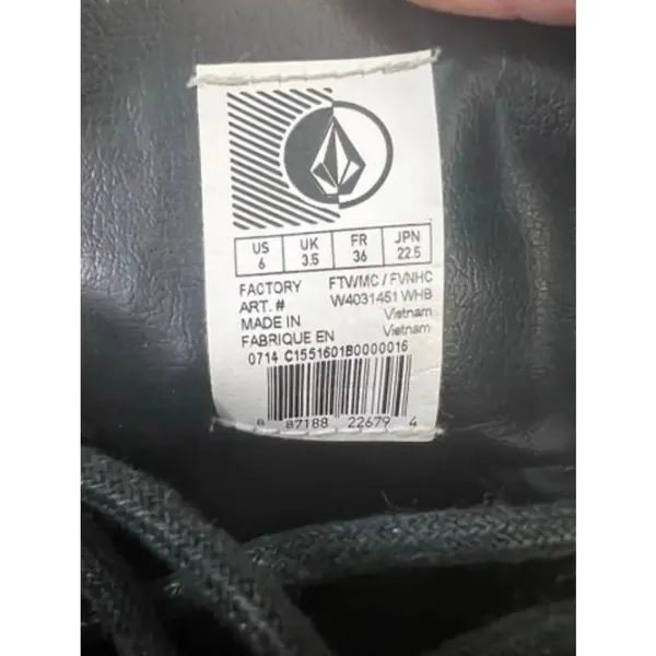 Volcom Women Gothic Go Figure Combat Boots Size 6 White Black Bones Skull - Image 8