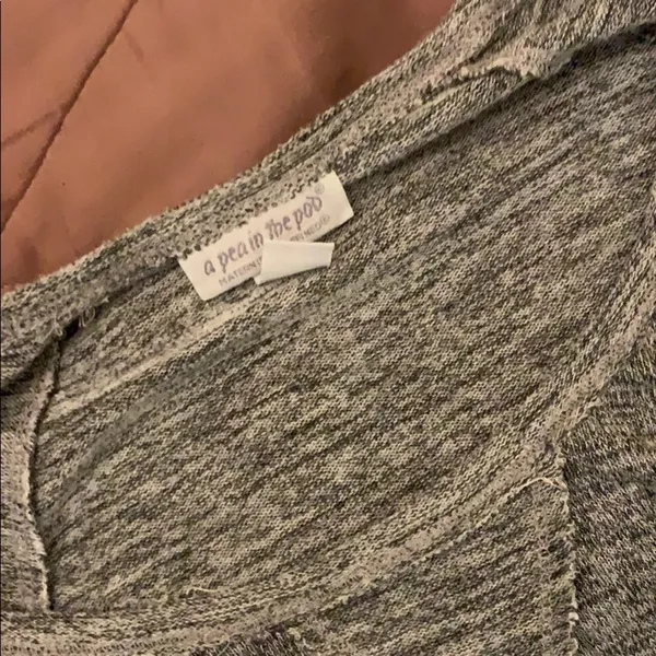 Super soft grey marled cute top a pea in the pod - Image 2