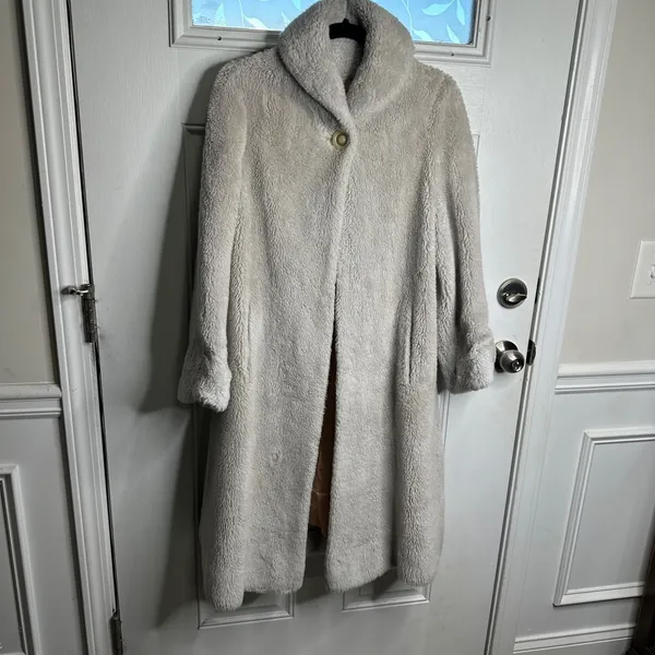 Vintage 1960s faux fur plush chubby coat Jackie O large winter opera‎ old money - Image 2