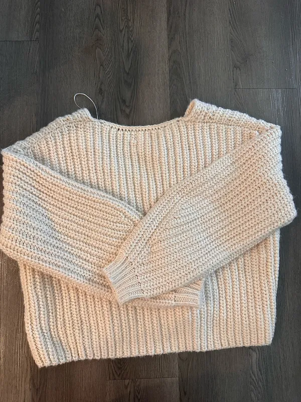 H&M White Chunky Sweater - Image 2