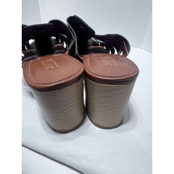 a.n.a Fernberg Brown Woven Fisherman Mules Studded Clog Block Heel Sandals 9M - Image 5