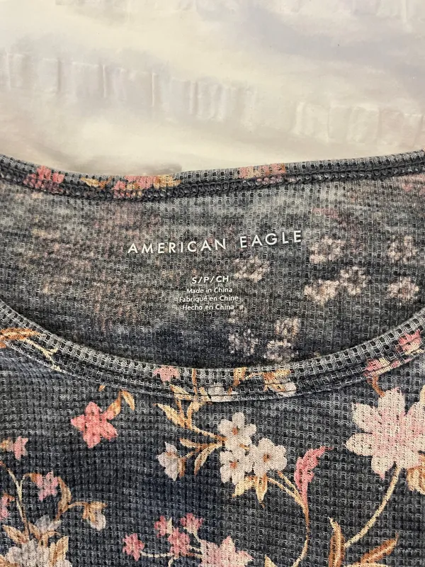 American Eagle Top - Image 2
