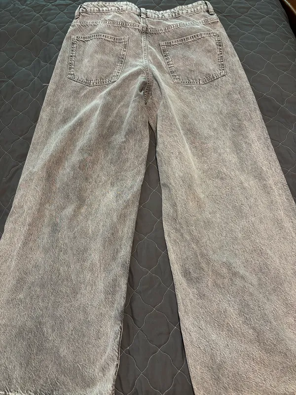 Divided H&M jeans - Image 2