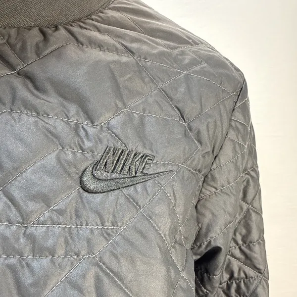 Nike Womens Quilted Black Jacket Size L Black Primaloft Insulated Lightweight‎ - Image 2