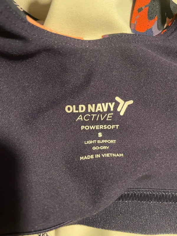 Old Navy Active Floral Top - Image 3
