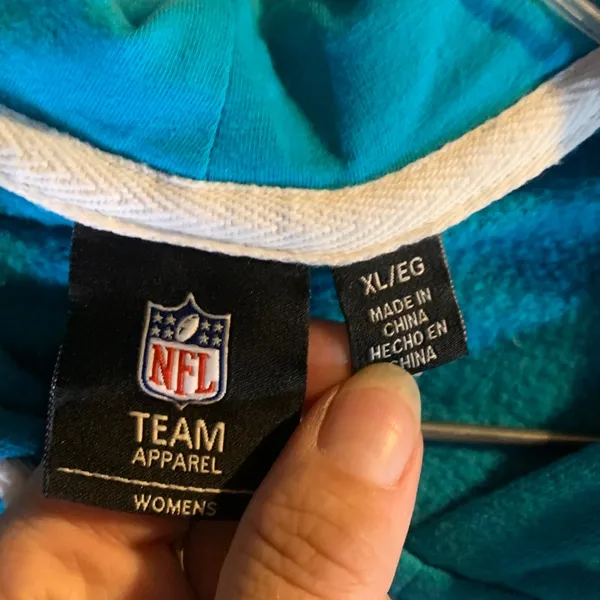 🚫SOLD🚫NFL Women’s Miami Dolphins Hoodie Size XL - Image 3