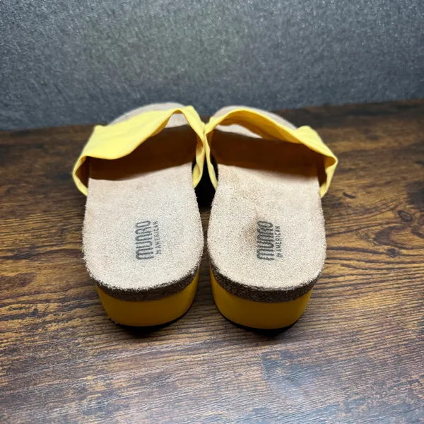 Munro American Casita Yellow Slide Sandals Low‎ Wedge Approximately Size 10 - Image 4