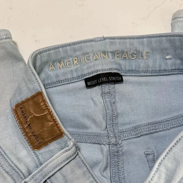 American Eagle Light Blue Women's Jeans. High rise Jeggings. Stretchy. Size 8 - Image 2