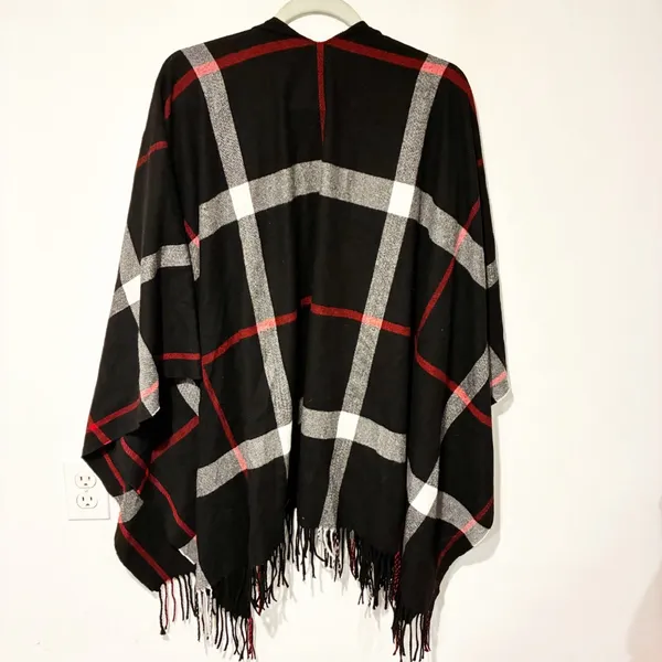 Jessica McClintock Super Soft Black Plaid Poncho Caper‎ One Size fits most - Image 5