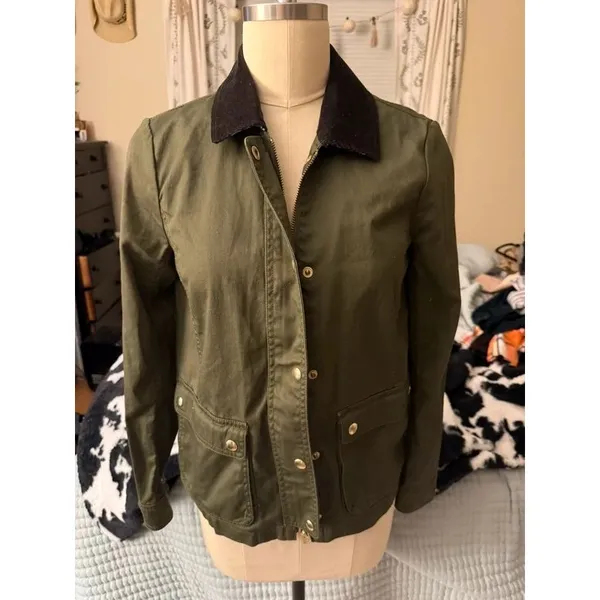 Trendy Fall J.Crew Barn/Field Jacket - Image 2