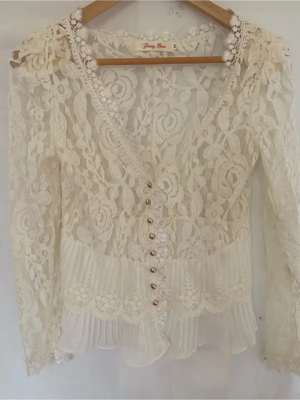 Lace Button - Image 7
