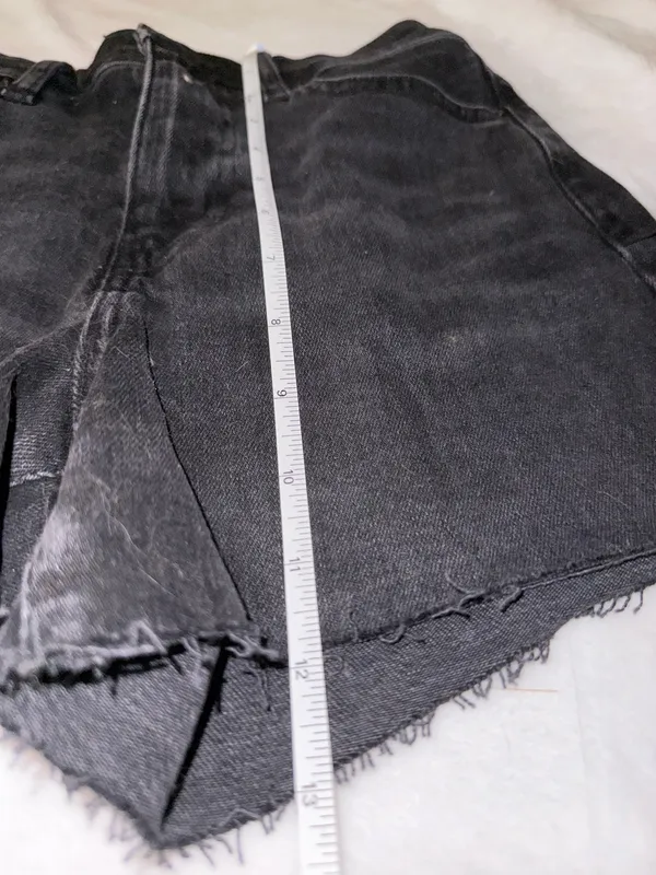 BDG Black Jean Shorts - Image 5