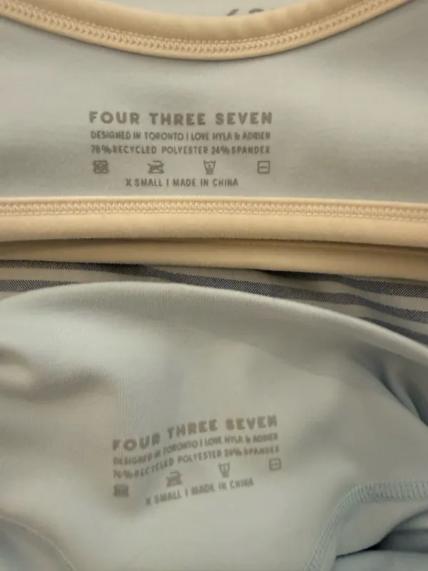 437 Active Set Bra and Leggings Light Blue - Image 4