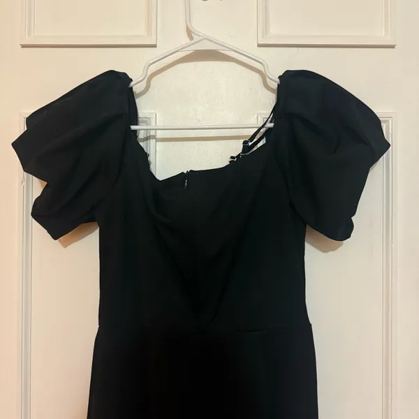 S104 NWOT Elegant Black Puff Sleeve Midi Dress - Image 2