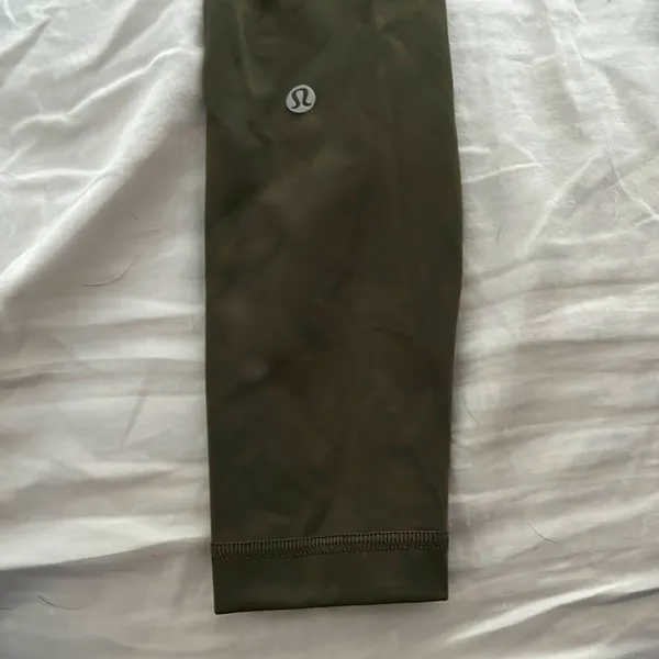 Lululemon Wunder Train High Rise Leggings - Image 2