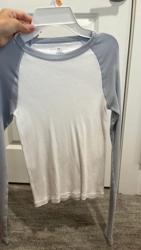 Long Sleeve Brandy Melville Top - Image 4