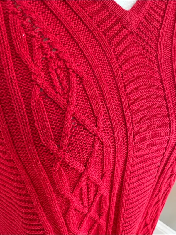 Talbots Bright Red V-Neck Cable Knit Sweater 100% Cotton Size Small - Image 3