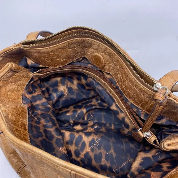 B. Makowsky Aligator Print Large Sholder Bag - Image 7