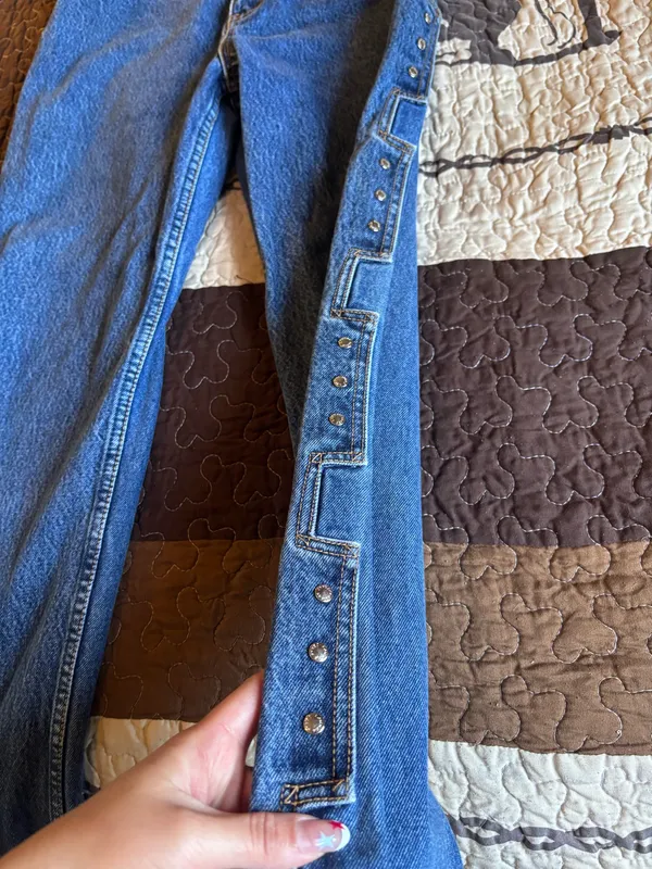 LawMan Vintage Jeans - Image 6