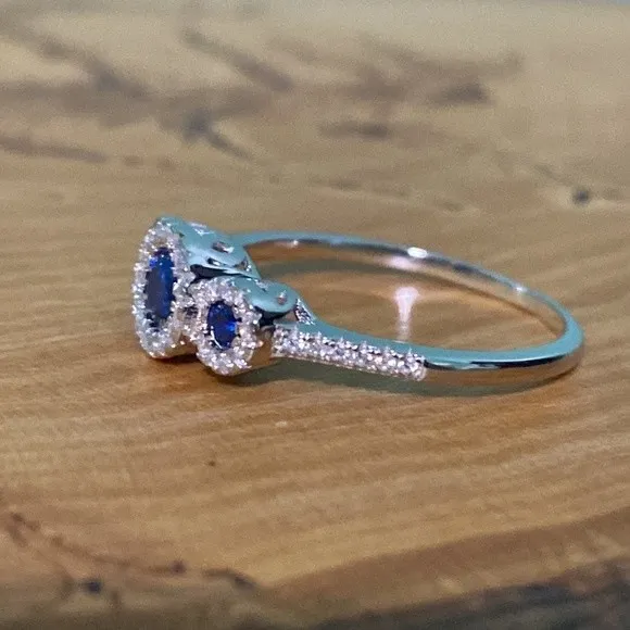 925 Sterling Silver Sapphire Halo Ring Size 9.75 - Image 2