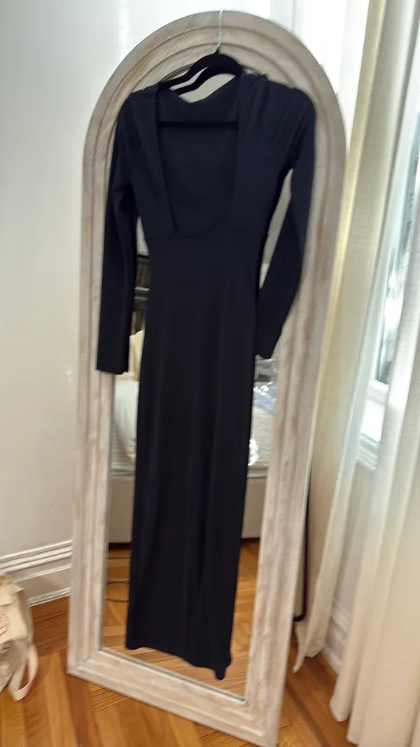 Zara navy blue open back maxi dress - Image 4