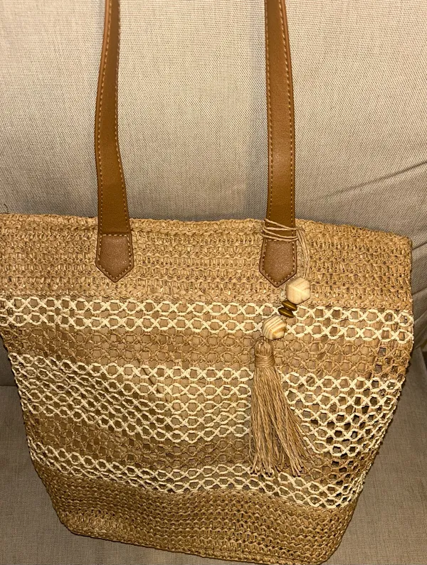 Tan Woven shoulder purse - Image 2