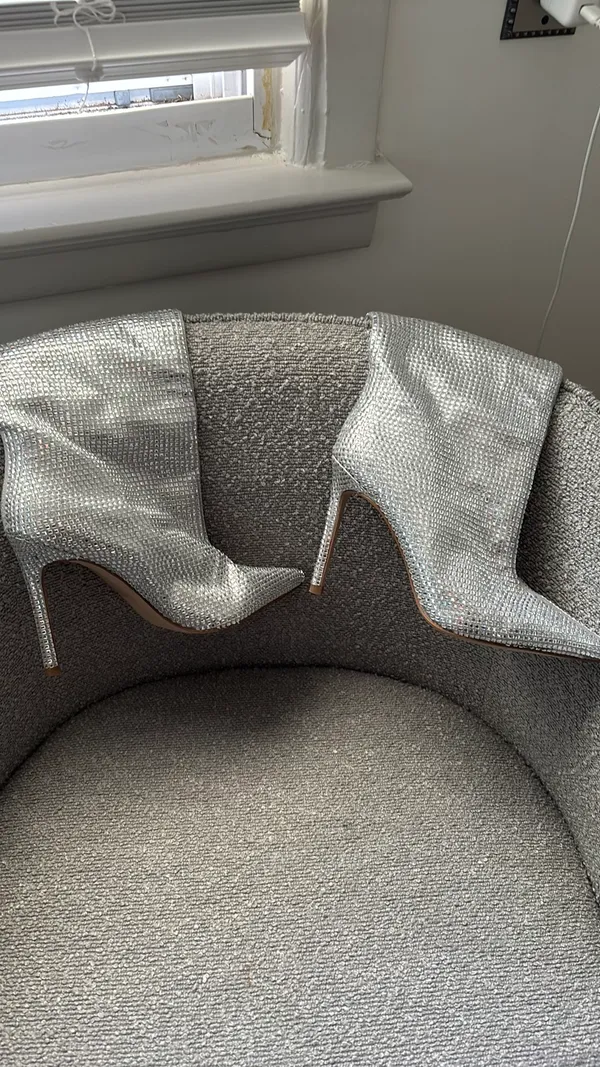 Steve Madden tall boots with rhinestones stunning - Image 3