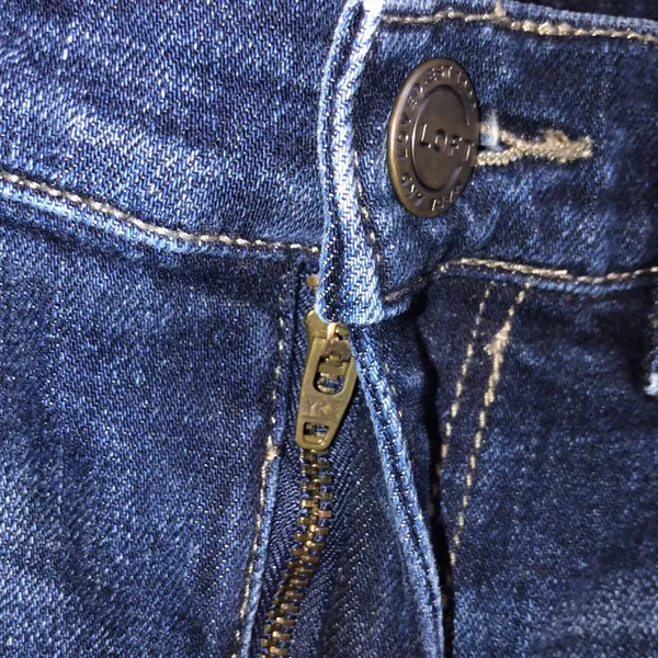 LOFT jeans high rise straight size 4 - Image 2