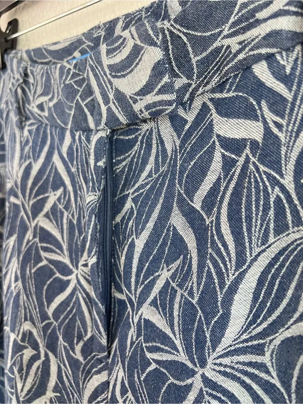 NWT J. McLaughlin Women's Morgan Pants‎ Wide Leg Blue Leaf Lover High Rise Blue - Image 4