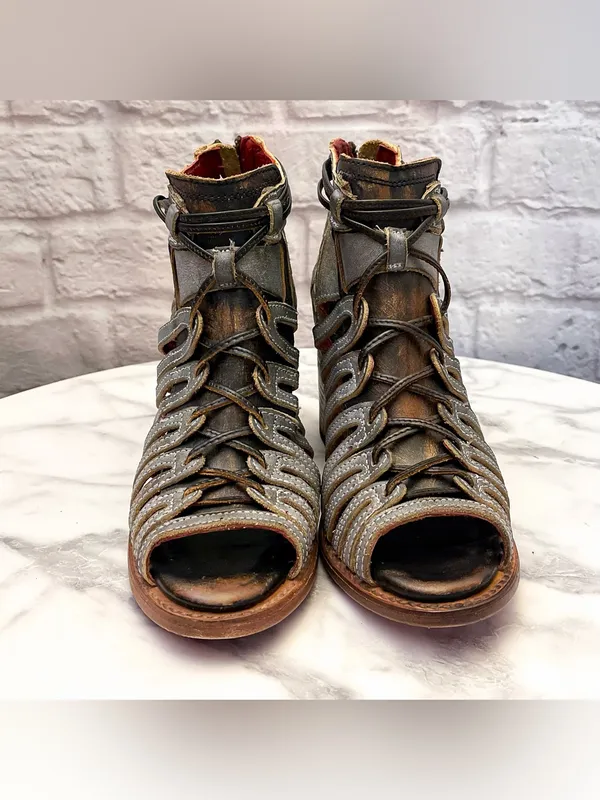 Freebird Wazee Cutout Lace-Up Heel Ice Multi‎ 8 GUC - Image 3