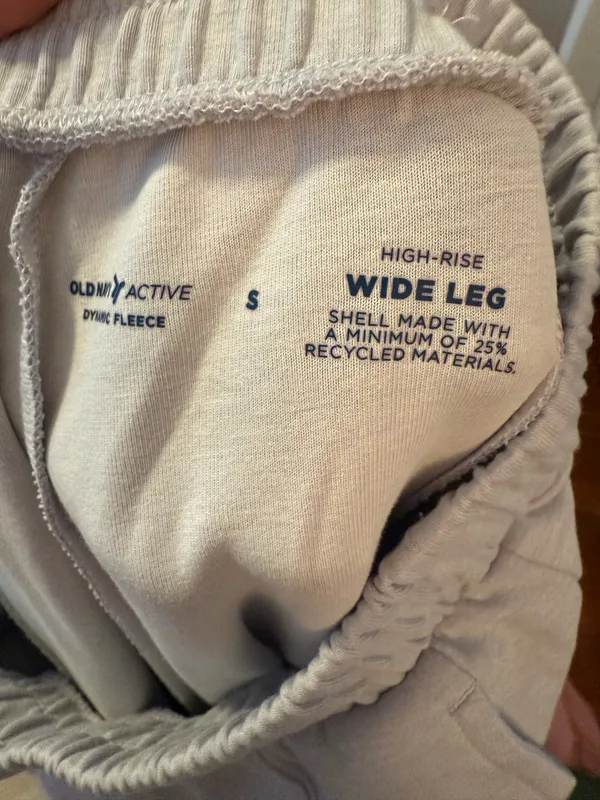 Old navy wide leg sweatpants  - Image 2
