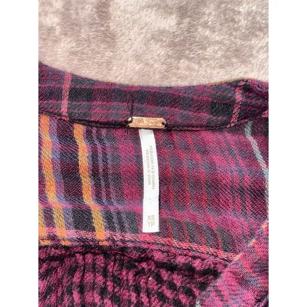 Free People come over Button Down blouse Retail Size ‎ X small - Image 3