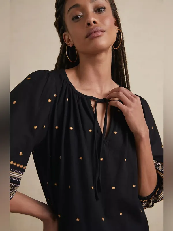 PILCRO | ANTHROPOLOGIE Calanthe Top Embroidered Dark Boho Bohemian Size S - Image 3