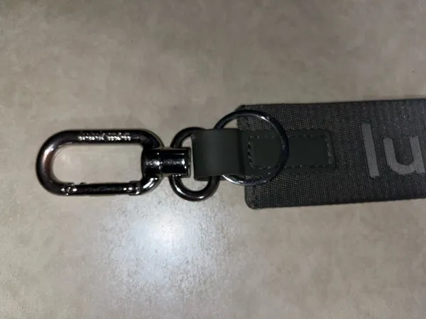 Lululemon Keychain Never Lost - Image 3