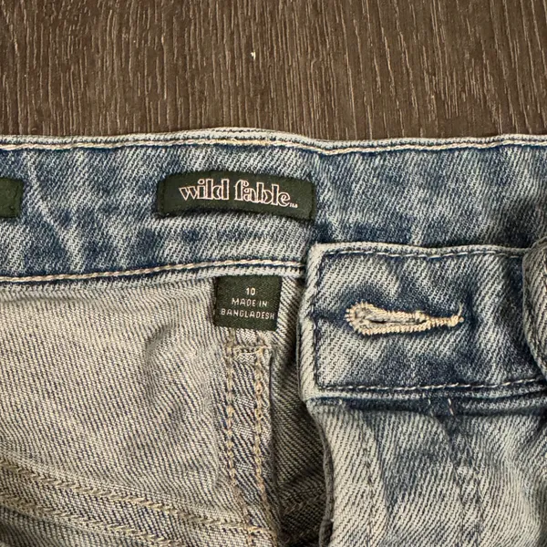 Womens Wild Fable Light Blue Denim Ripped Jeans Size 10 - Image 6