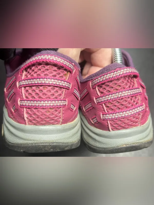 Chacos Women’s Size 10 Pink Outcross Evo 2 Hybrid Hiking Water Shoes - Image 4