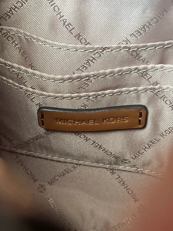 Michael Kors Purse - Image 11