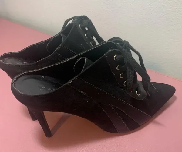 Witchy Boots Size 9 Ladies Wild Diva Lace Up 4” Heels - Image 6